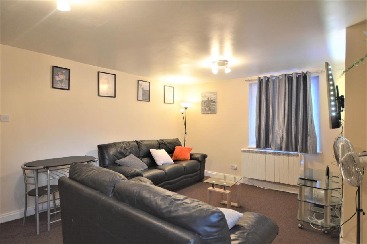 London Zone 2 Lovely 4 Bedroom Apartment - 3 Trowbridge Road Exterior foto