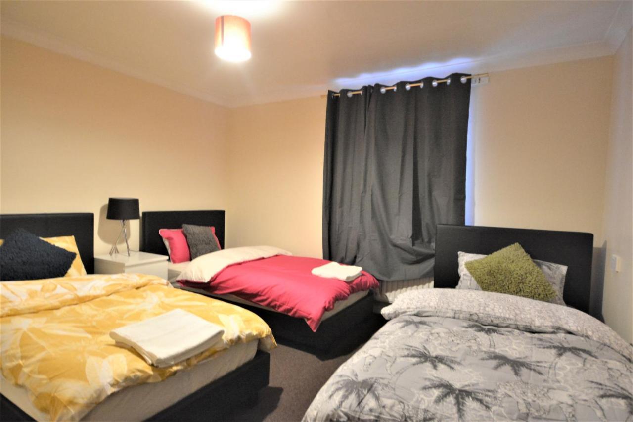 London Zone 2 Lovely 4 Bedroom Apartment - 3 Trowbridge Road Exterior foto